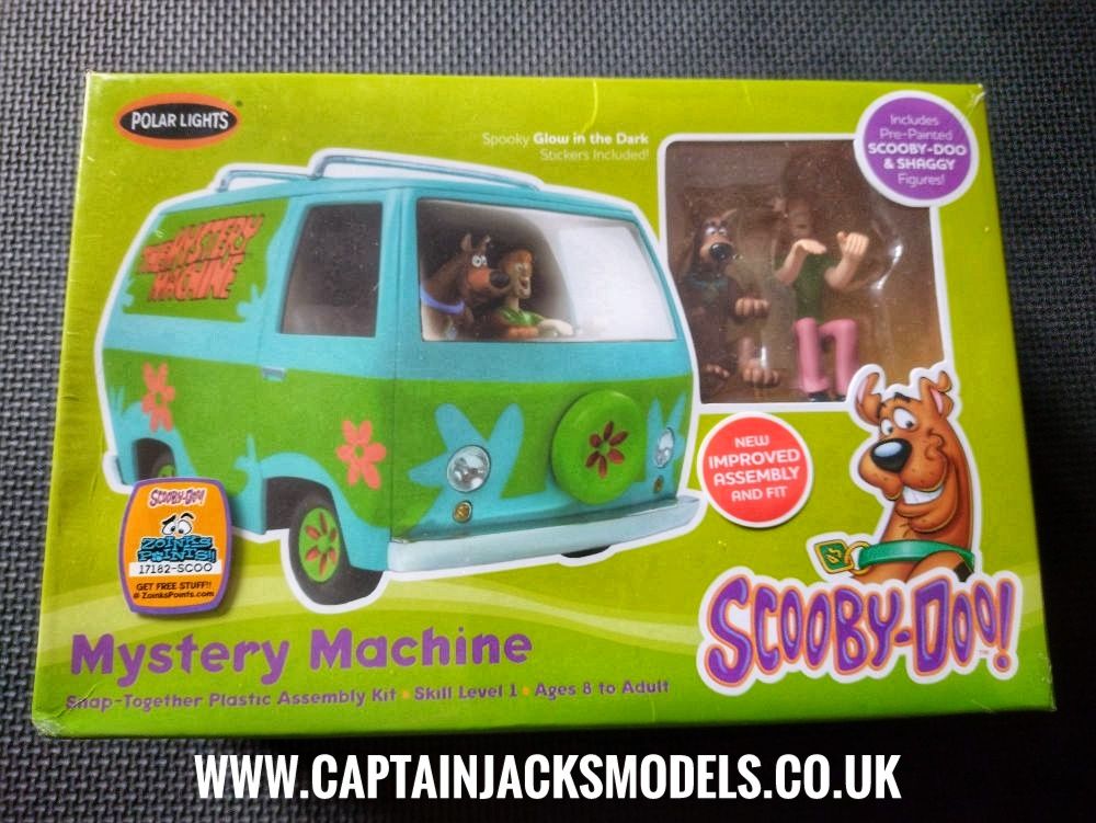 Polar Lights - Scooby Doo - Mystery Machine  - 1:25 Scale Model Kit Plus FR
