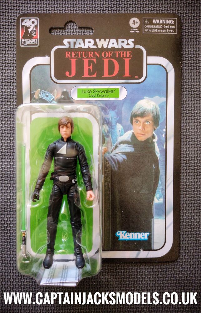 Star Wars - The Black Series - Luke Skywalker Jedi Knight - F7080 / F6853 - Collectable 6" Figure Set
