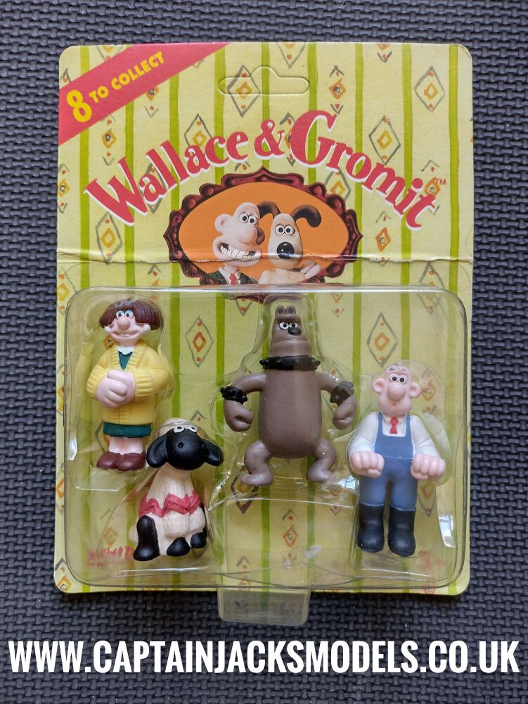 Vintage Wallace & Gromit Close Shave Minifigure Pack - NON MINT PACKAGING