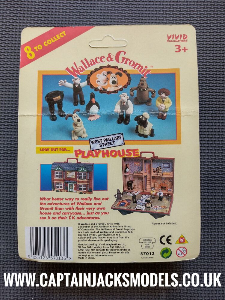 Vintage Wallace & Gromit Close Shave Minifigure Pack - NON MINT PACKAGING