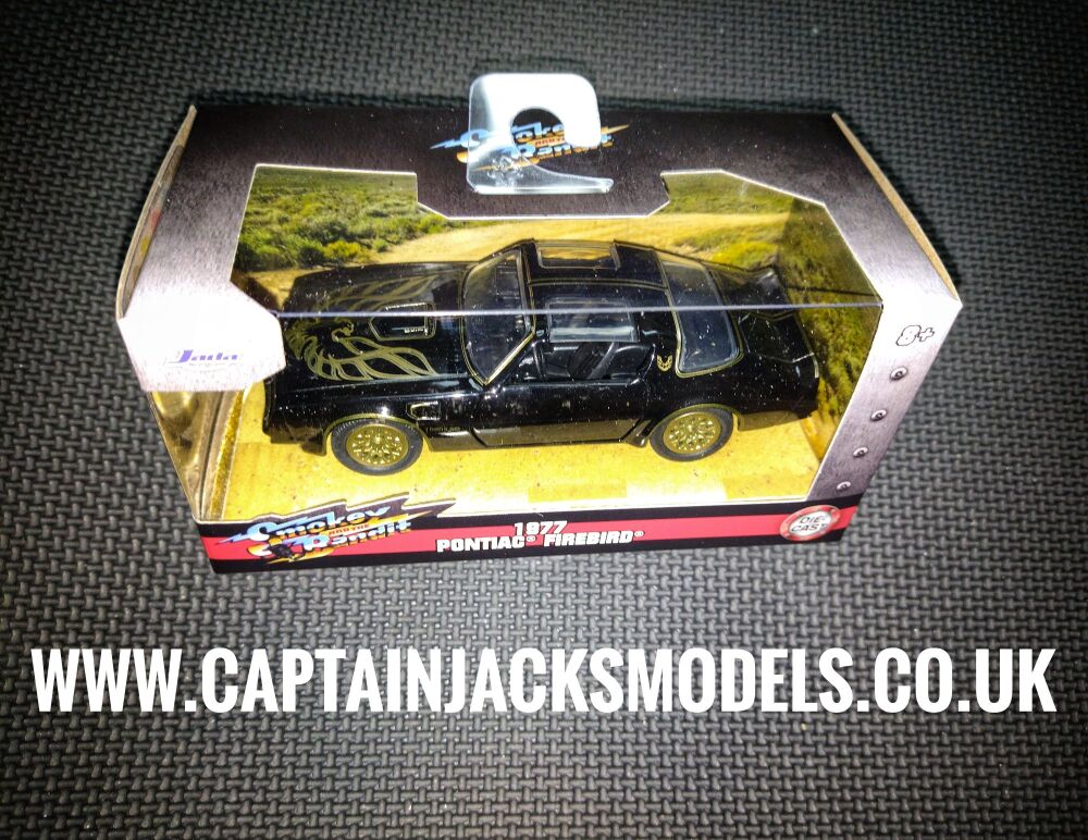 Jada Diecast 31061 Hollywood Rides Smokey & The Bandit 1977 Pontiac Firebird 1:32 Collectable Display Model