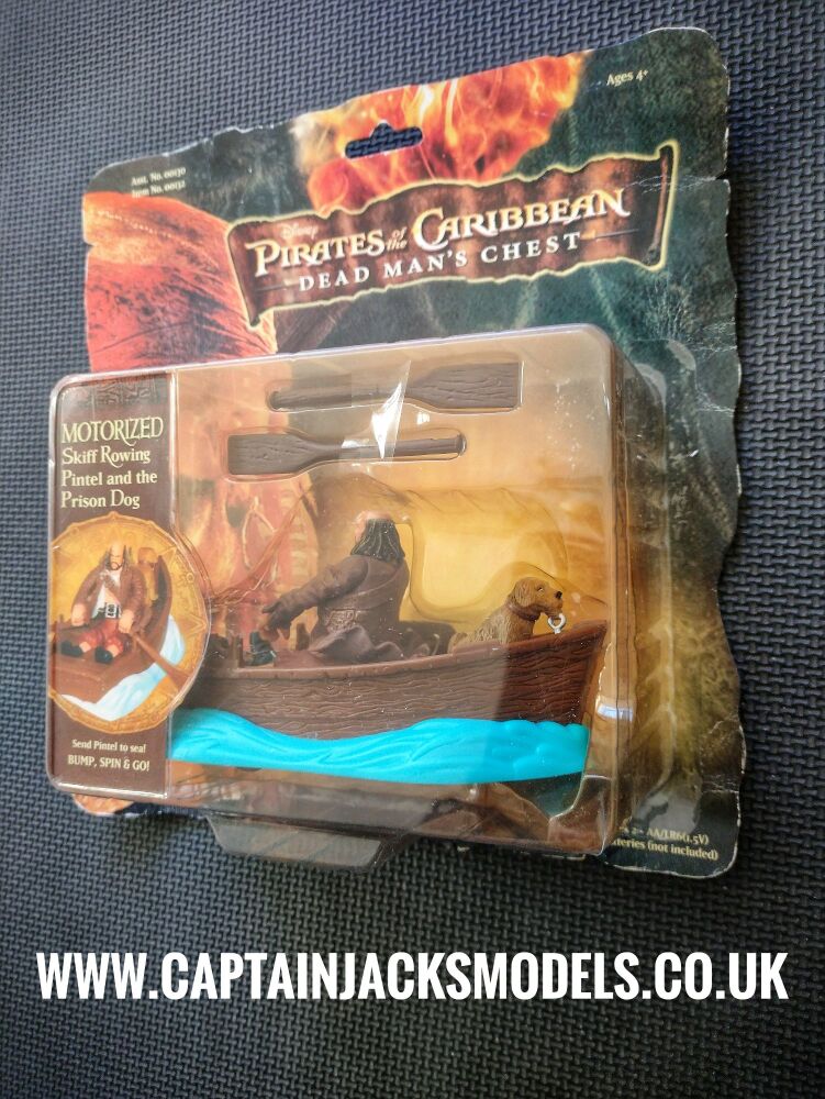 Zizzle - Collectors Figure - Pirates Of The Caribbean Dead Mans Chest - Motorized Skiff Rowing Pintel & Prison Dog