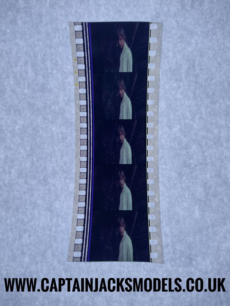 Genuine 35mm Screen Used Film Cells - Unmounted - Star Wars Episode IV A New Hope - Ref B