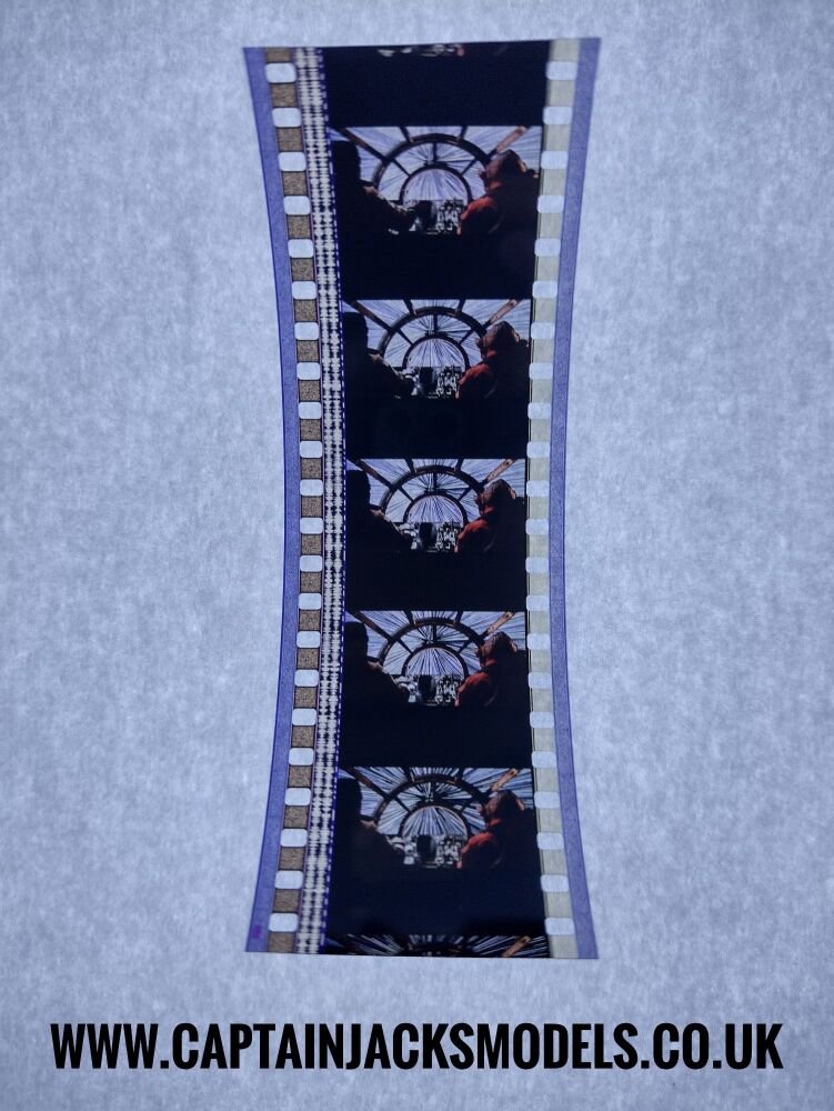 Genuine 35mm Screen Used Film Cells - Unmounted - Star Wars Episode VI Return Of The Jedi - Ref D