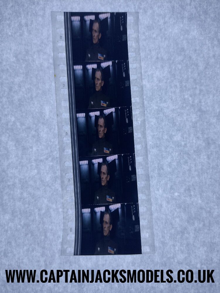 Genuine 35mm Screen Used Film Cells - Unmounted - Star Wars Episode IV A New Hope - Ref E