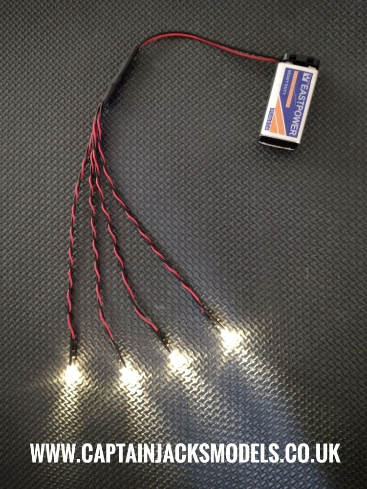 5mm x4 Warm White Value Set Prewired Led Light Kit With 9v Clip