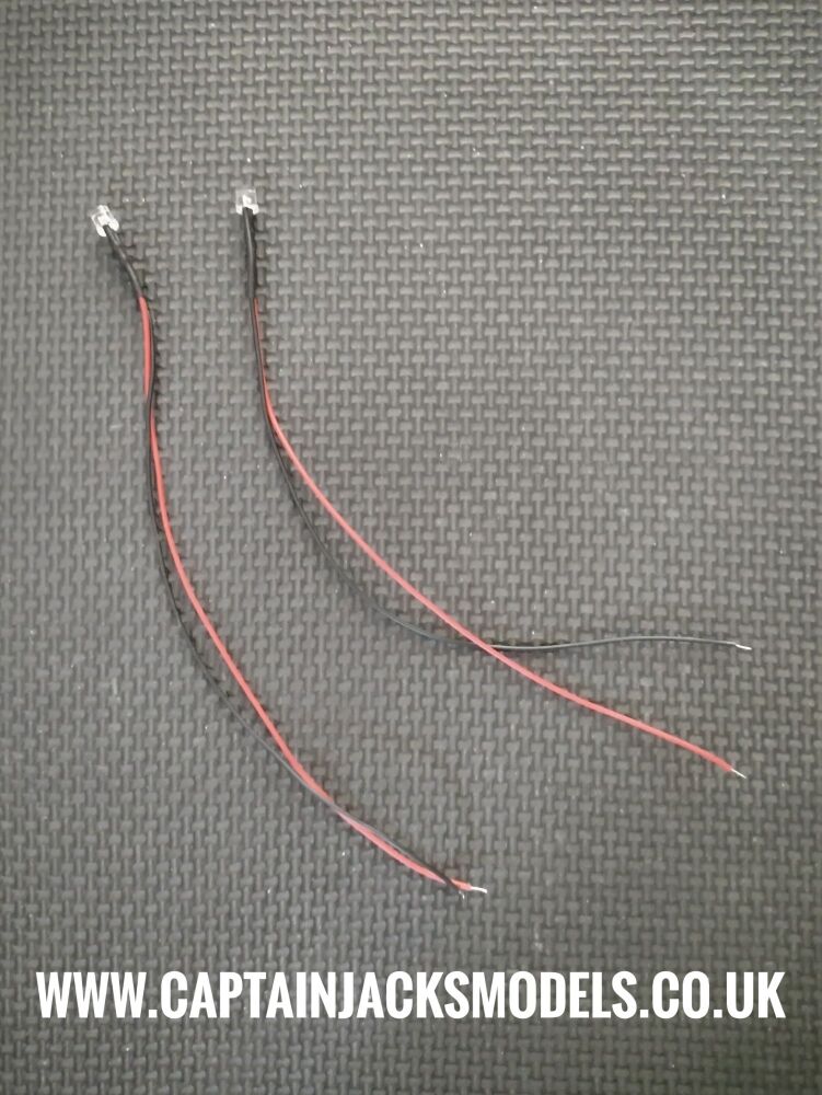 2 Prewired LED Pack Of Navigation Light LEDs 5mm FLAT TOP Red & Green Static