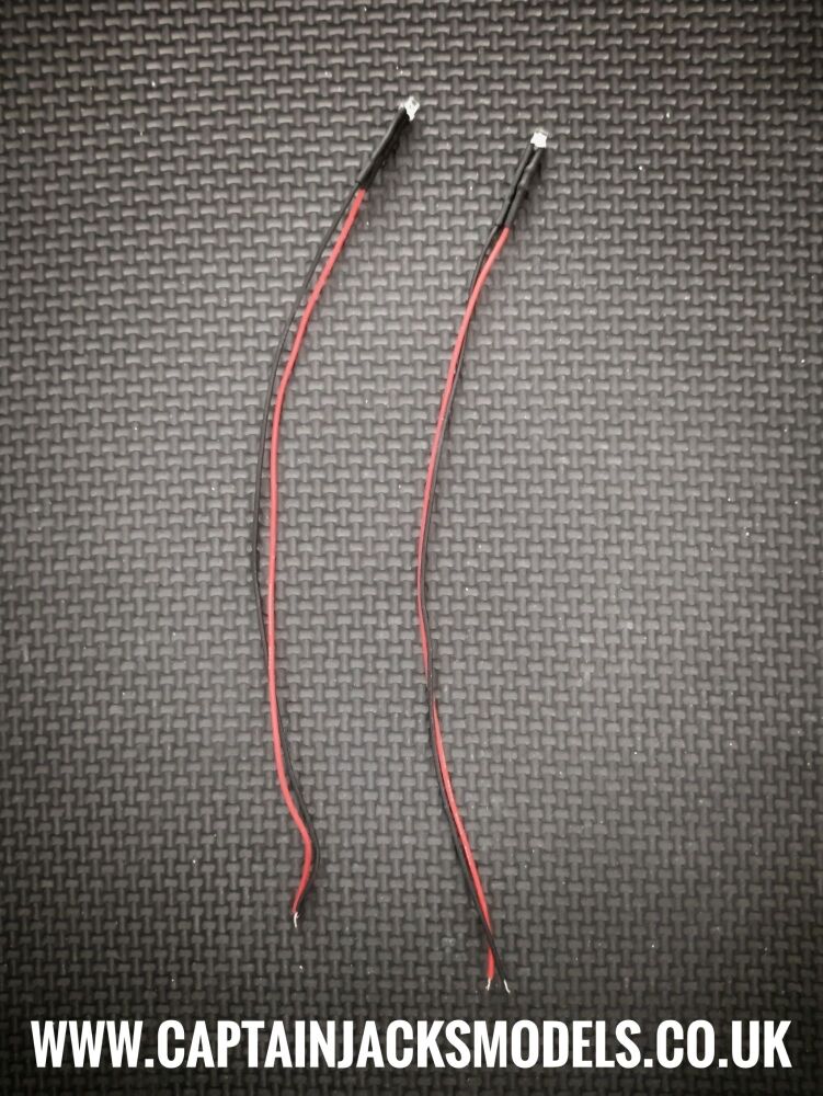 2 Prewired LED Pack Of Navigation Light LEDs 3mm FLAT TOP Red & Green Static