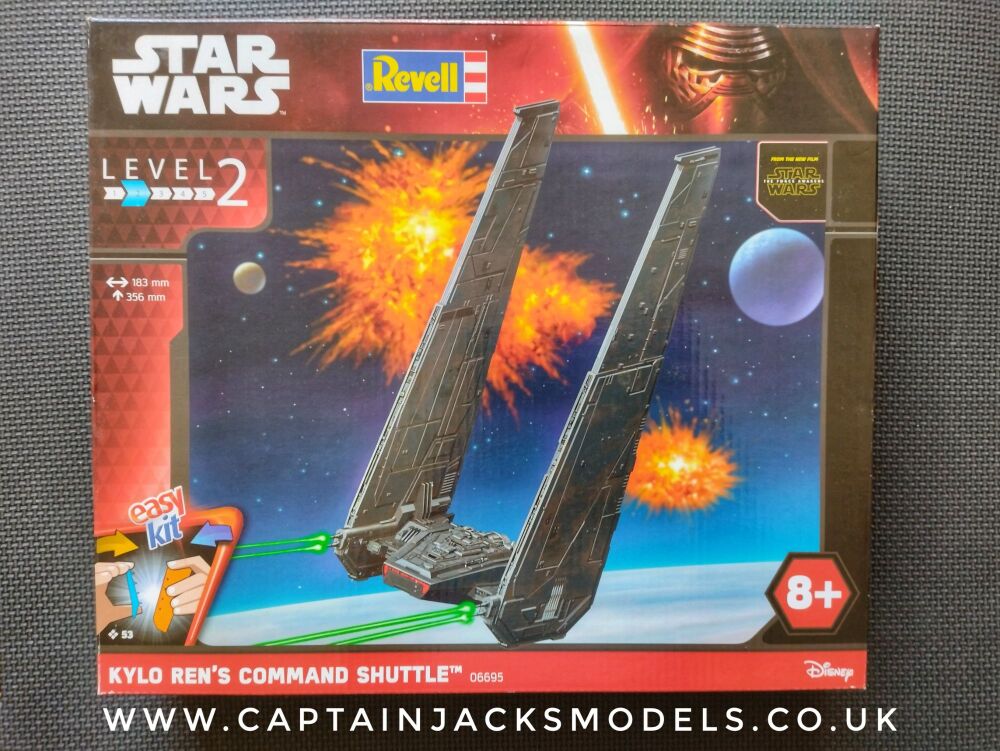Revell Star Wars EasyKit 06695 - The Force Awakens - Kylo Ren’s Command Shuttle