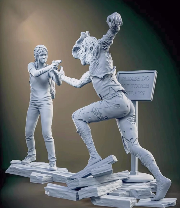 The Last Survivor Ellie & The Clicker 1:24 Scale Resin Figure Model Kit