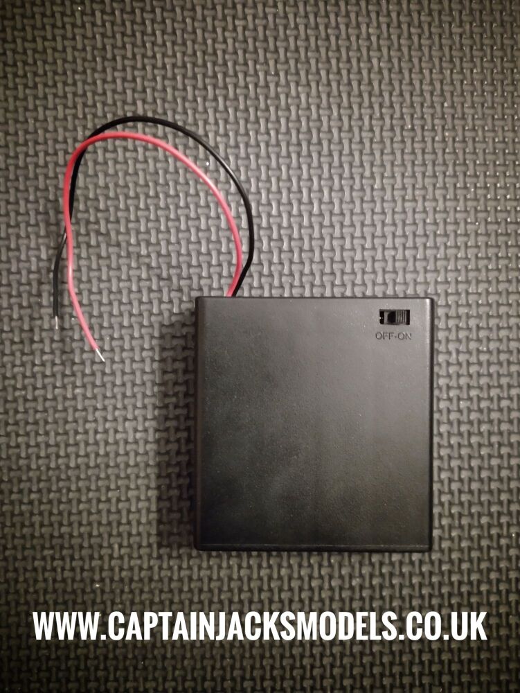 Four Cell AA Battery Box With Built In Switch - 6v