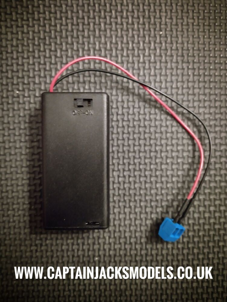 Double AA Battery Box With Built In Switch & Screw Terminal Connector 3v