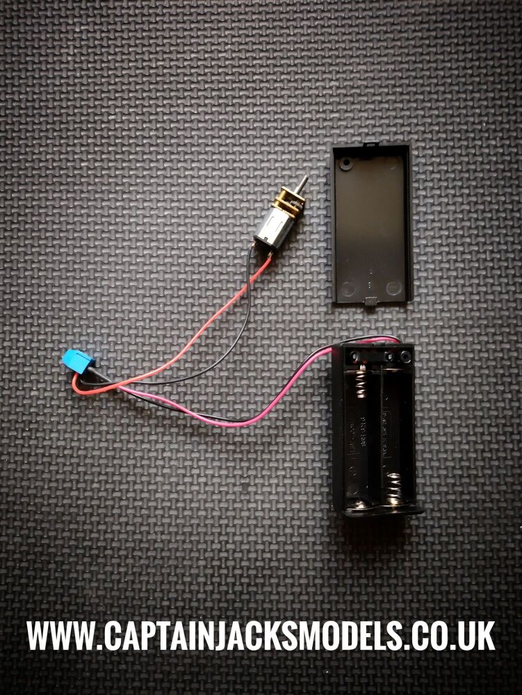 Miniature Slow Rotation Motor & AA Battery Box With Switch