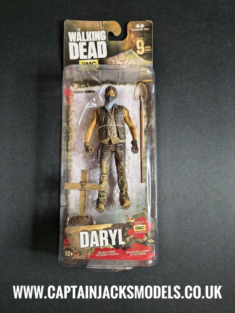 Daryl Dixon McFarlane Toys Five Inch Figure Set From The Walking Dead Serie