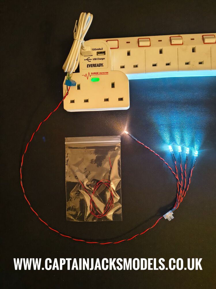 Star Wars Model LED Bandai 1:144 Millennium Falcon Light Kit BASIC SET With USB Power Supply