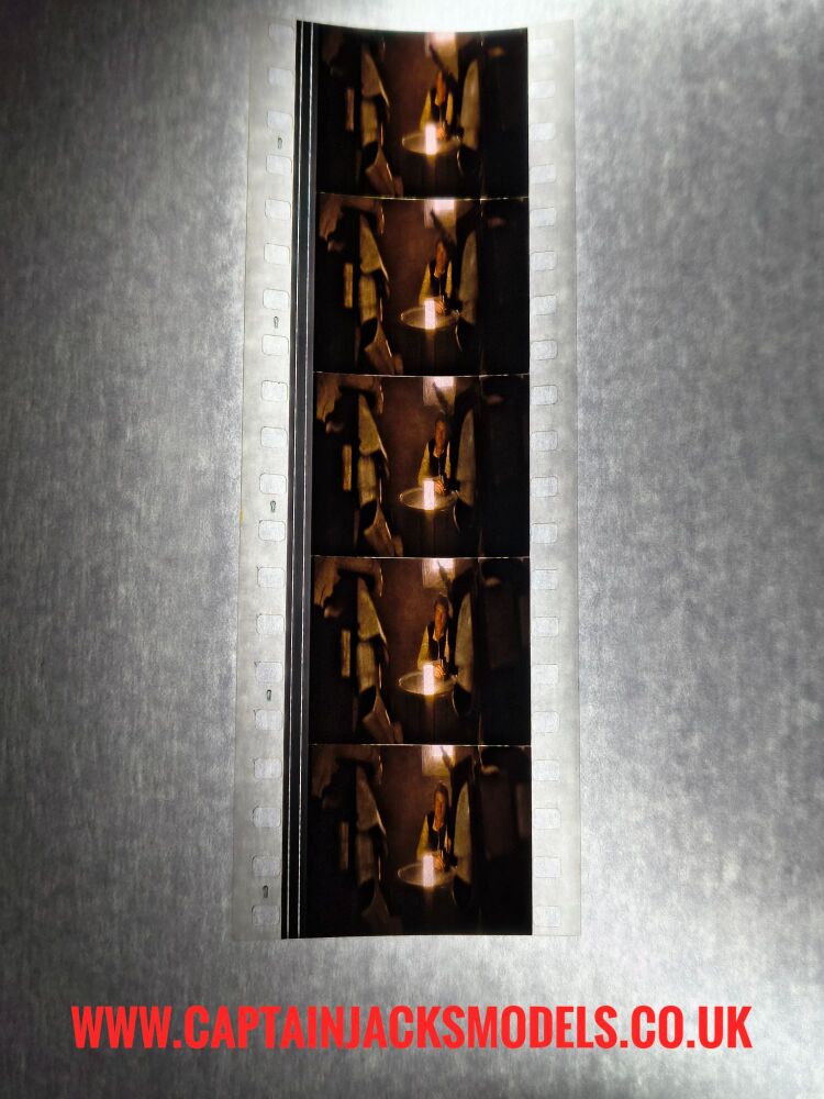 Genuine 35mm Screen Used Film Cells - Unmounted - Star Wars Episode IV A New Hope - Ref D2