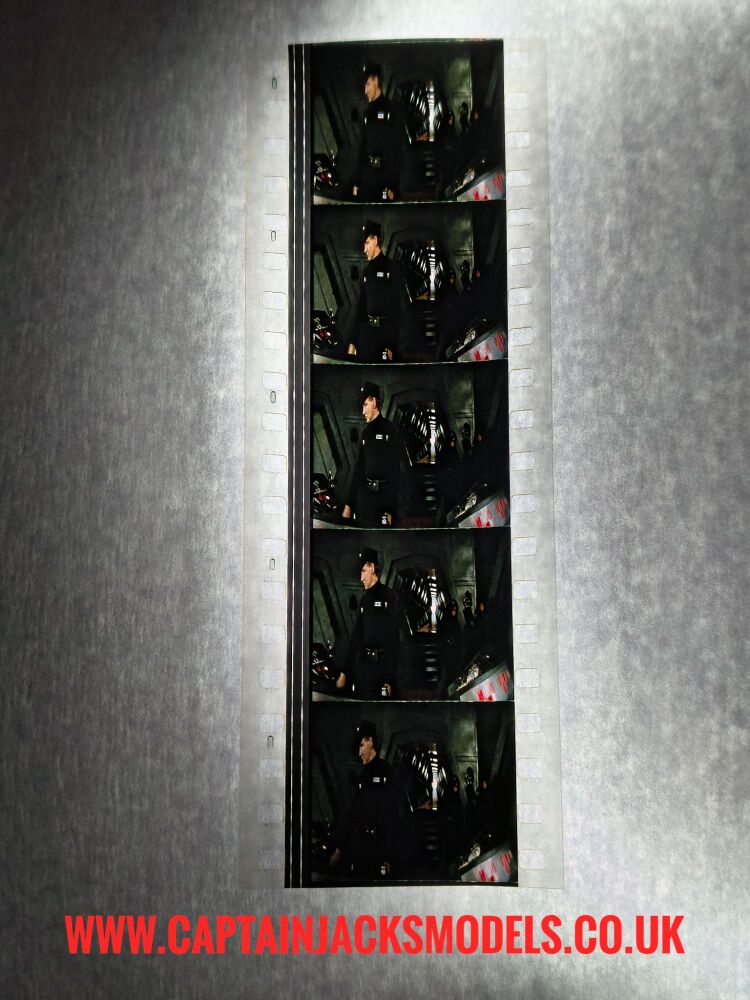 Genuine 35mm Screen Used Film Cells - Unmounted - Star Wars Episode IV A New Hope - Ref E2