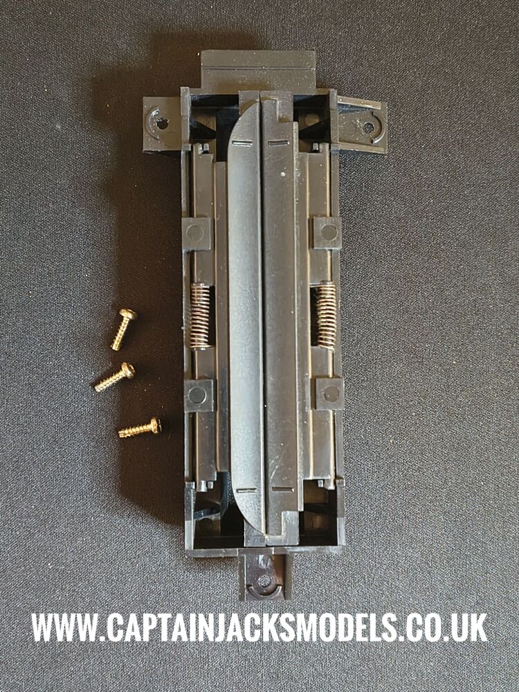 Sega Mega Drive Games Console Replacement Cartridge Slot Cover & Screws