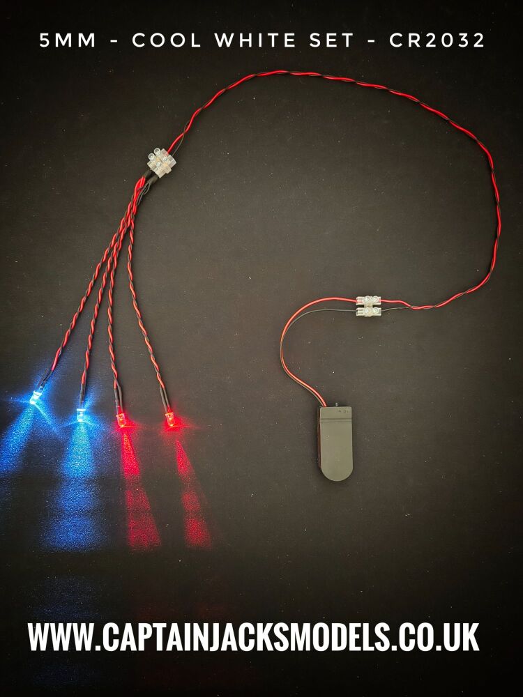 Model Display Car 5mm LED Light Kit x2 Cool White x2 Red With CR2032 Battery Box