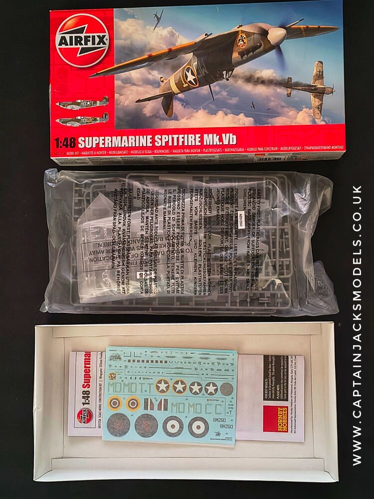 Airfix A05125A Supermarine Spitfire Mk.Vb 1:48 Plastic Model Kit
