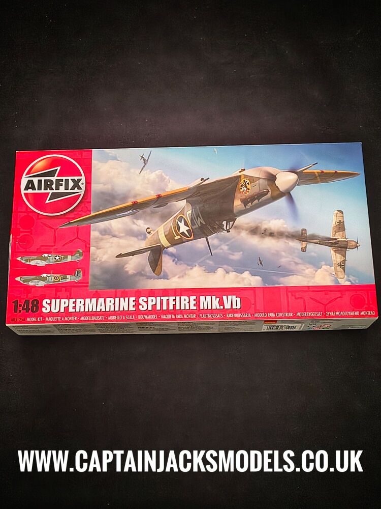 Airfix A05125A Supermarine Spitfire Mk.Vb 1:48 Plastic Model Kit