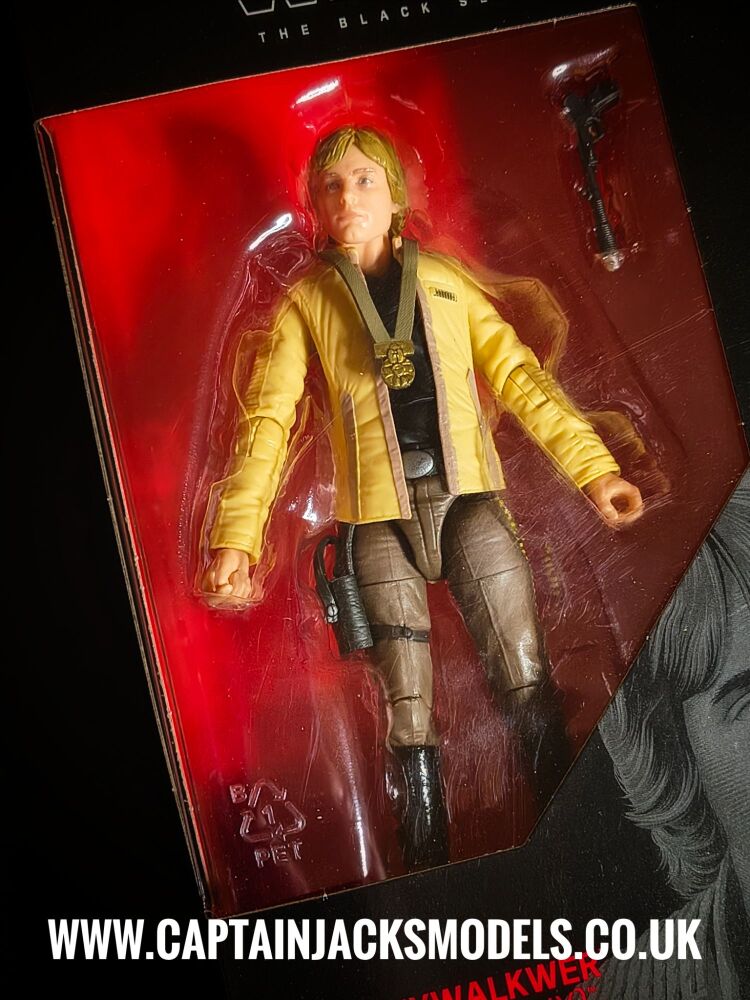 Star Wars The Black Series Luke Skywalker Yavin Ceremony E4086 E4071  Collectable 6" Figure No. 100
