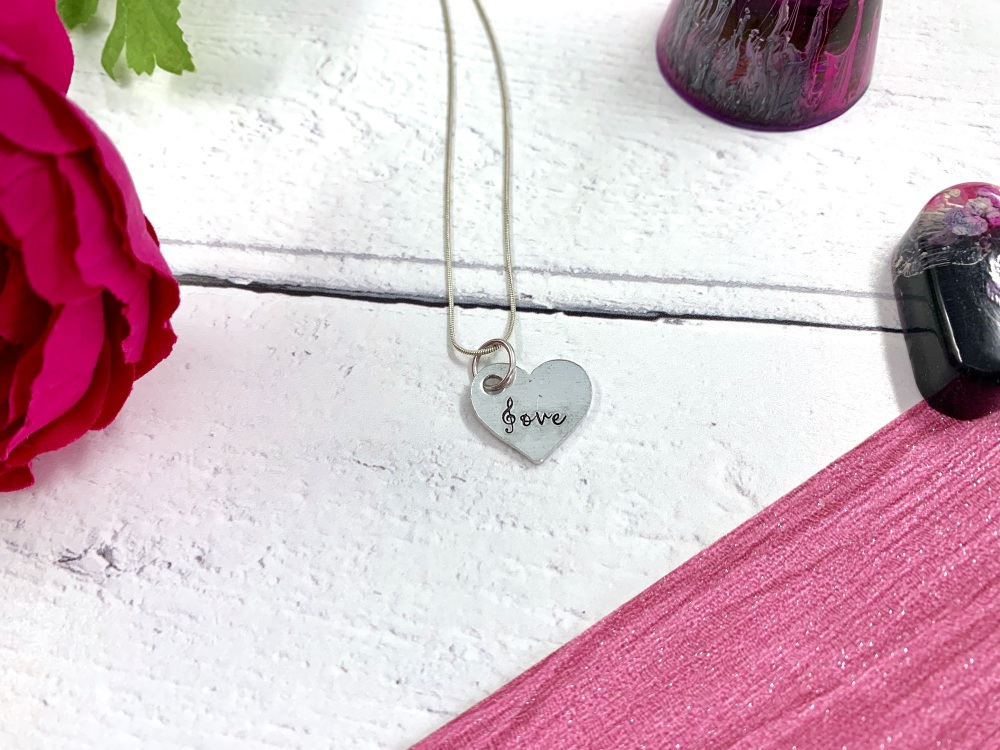Music love necklace