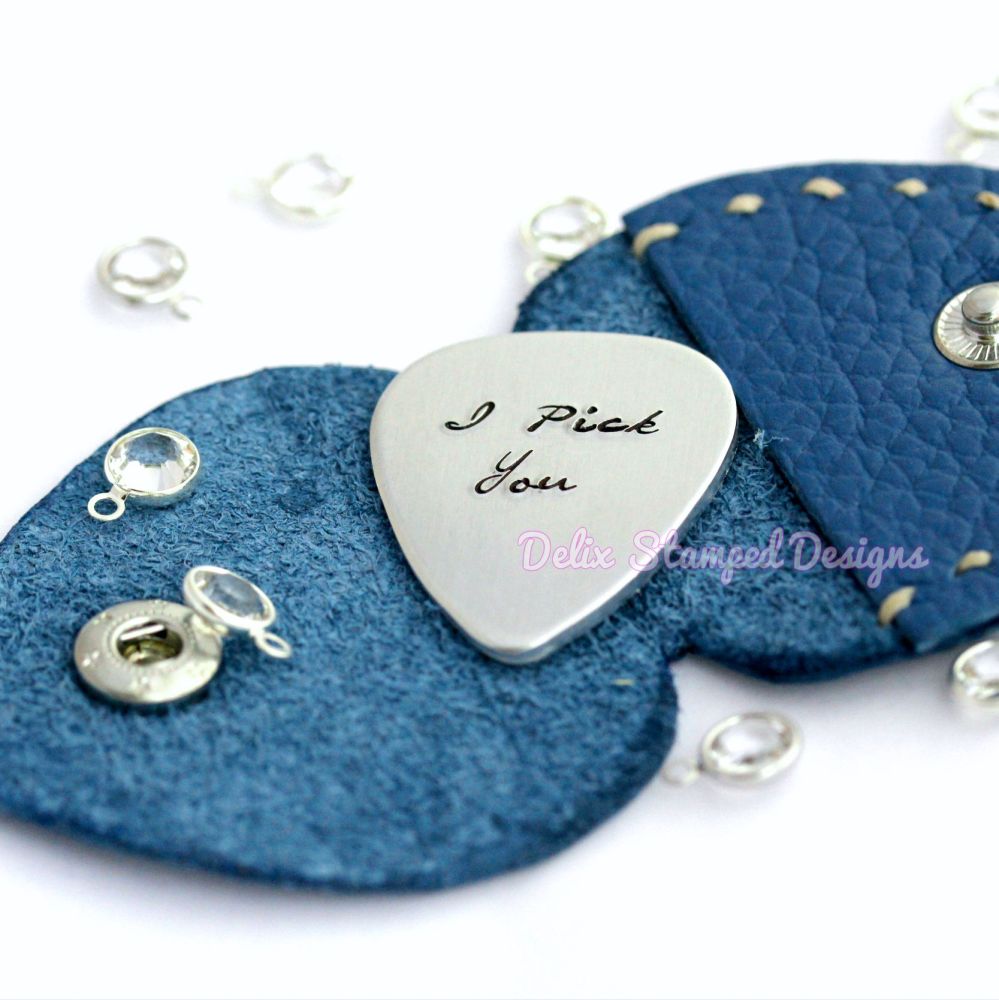 Guitar pick in leather case 'I Pick You'