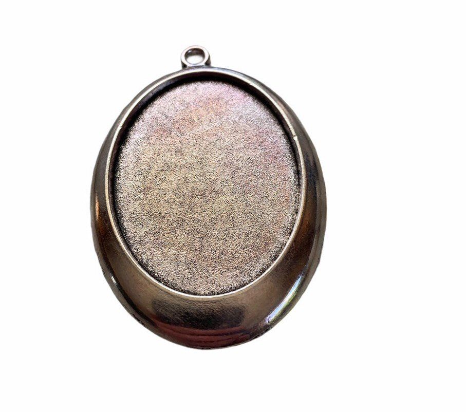 Silver style oval pendant tray - A1