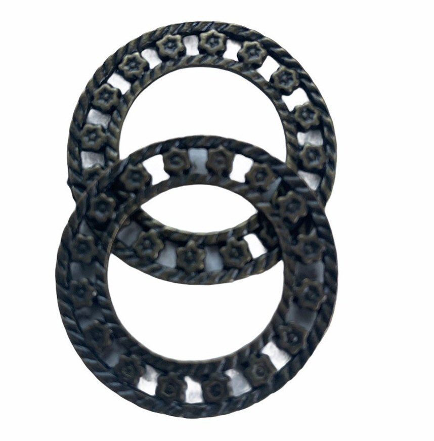bronze patterned rings- C3