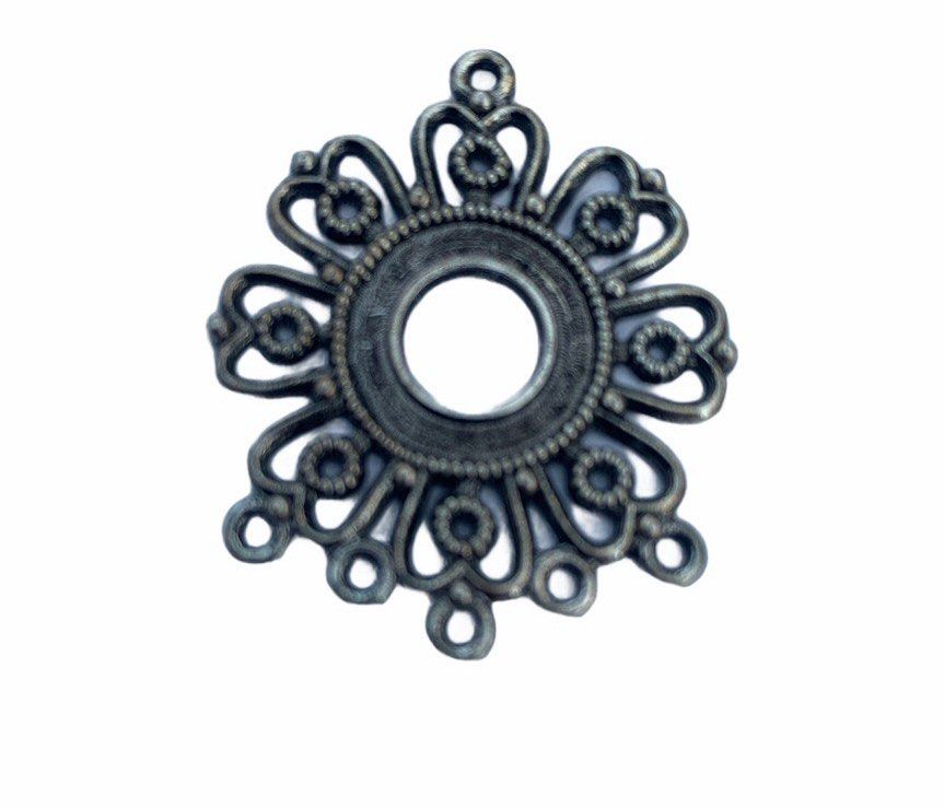 Silver style small decoratted frame - C12