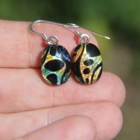 Strap seaweed dichroic glass earrings