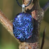 Dark blue lizard dichroic pendant,dichroic glass necklace, blue dichroic necklace, fused glass necklace, fused glass pendant