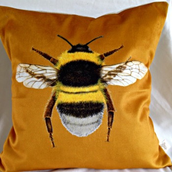 Velvet  Bee Cushion - Gold