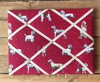 Memo Board 42cm x 31cm - Dogs on Red 