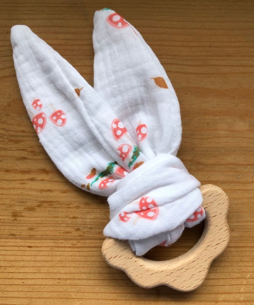Beech and Cotton Teether - White - Toadstools