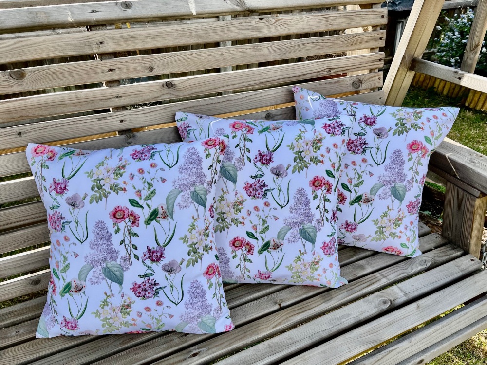 Garden Cushion - Cottage Garden - White