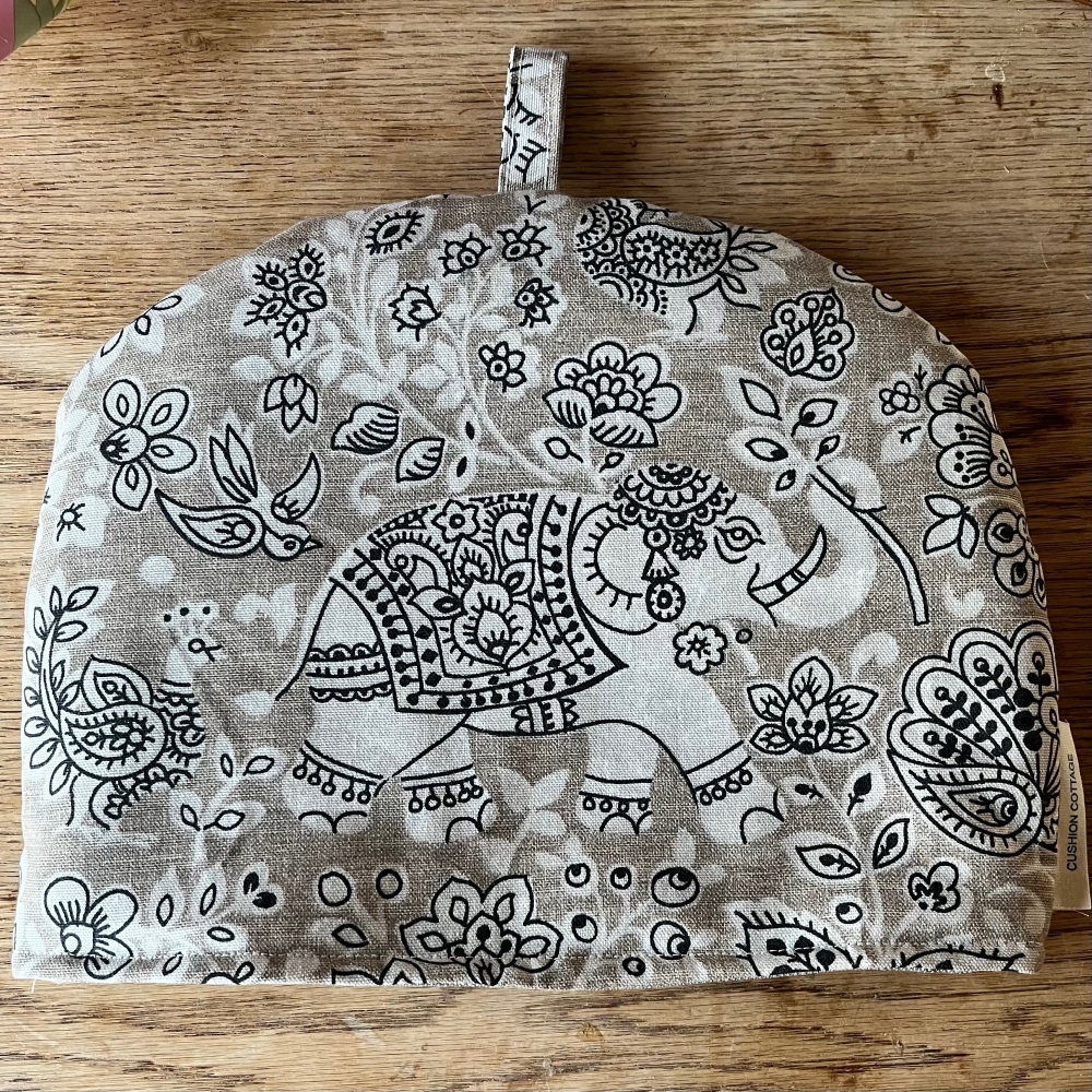 Caroline’s Tea Cosy