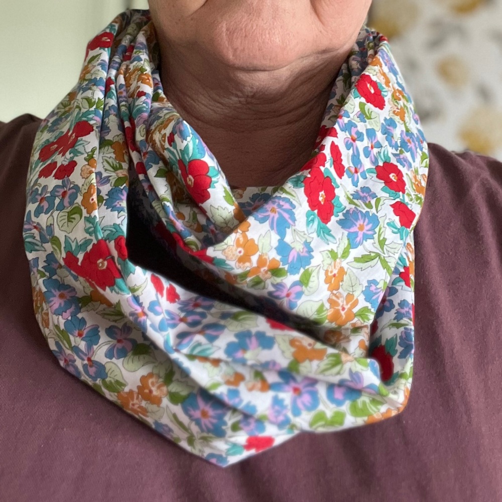 Handmade Infinity Scarf - Pretty Poppies