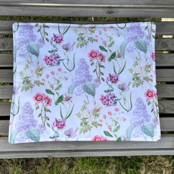 Folding Travel Sit Mat - Garden Flowers
