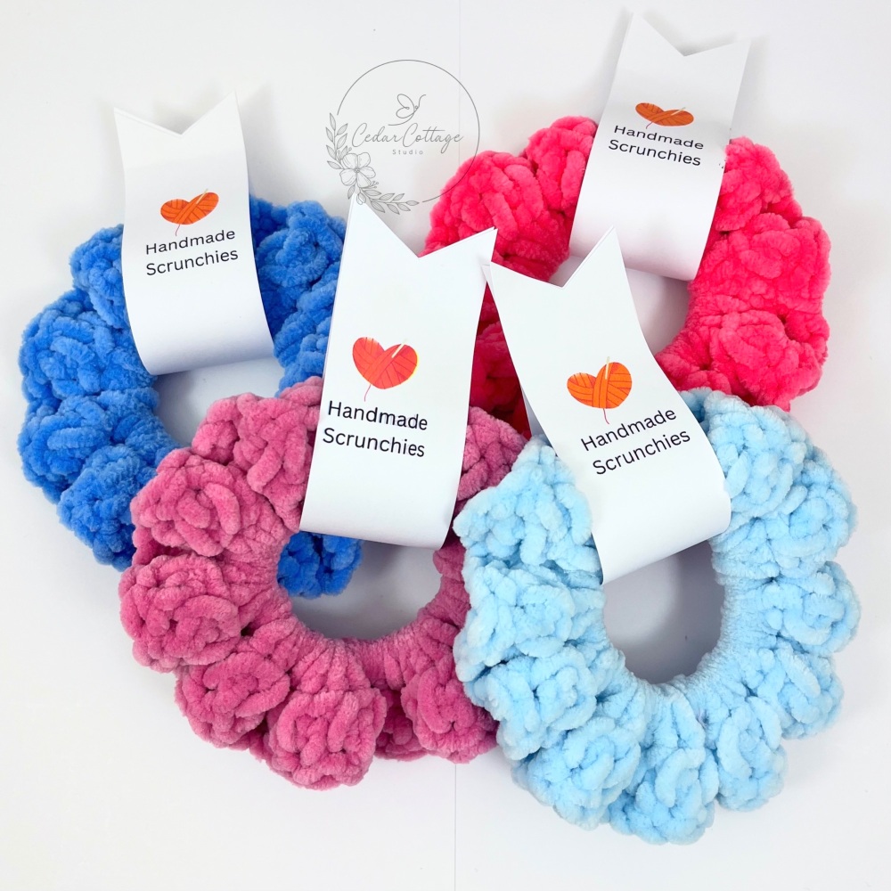 Crocheted Hair Scrunchie (1)