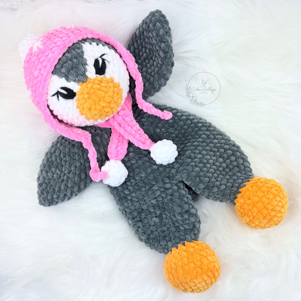 Penguin Comforter/Snuggler