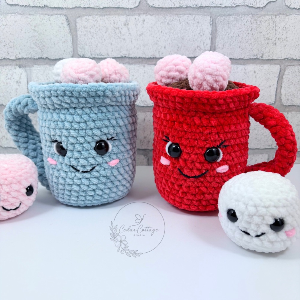 Hot Chocolate Mug with Marshmallows Digital Crochet Pattern