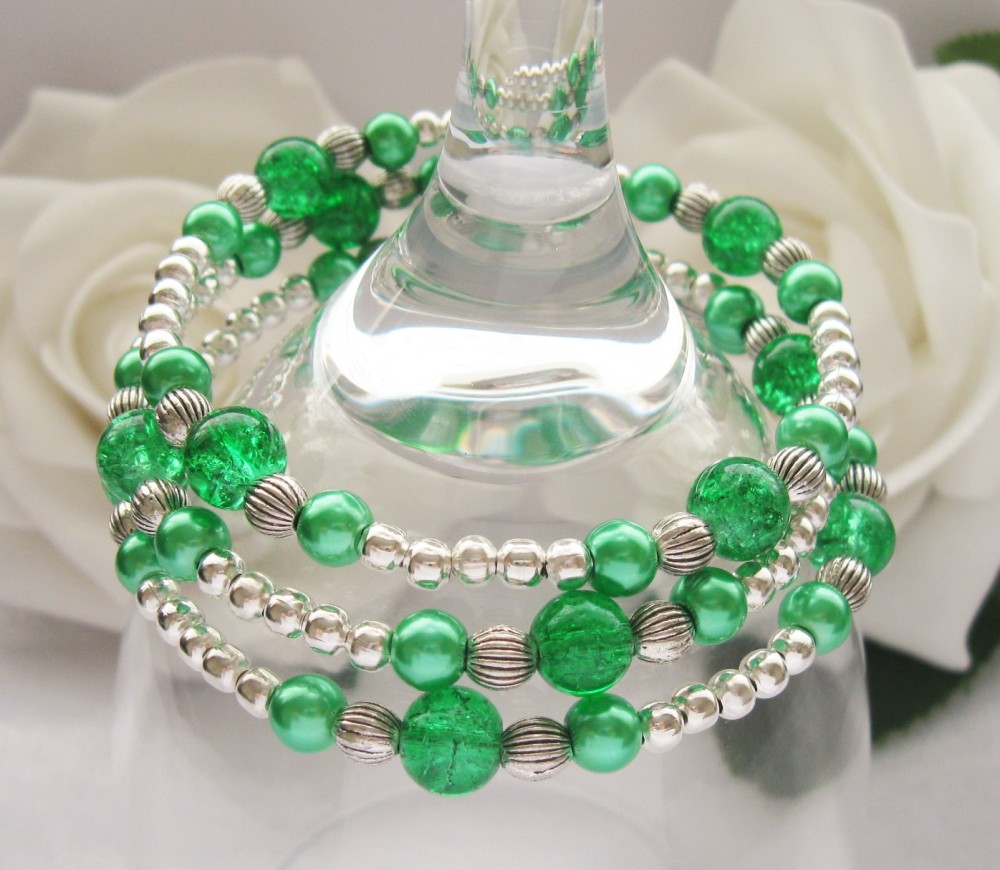 Green Pearl & Crystal Wrap Around Style Bracelet - CC1293