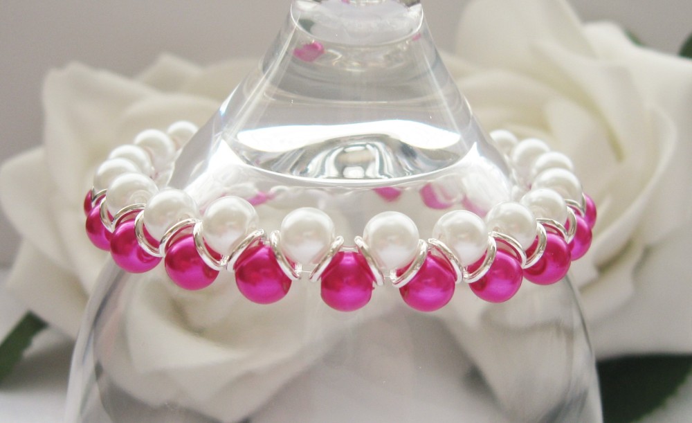 Fuchsia Pink & White Pearl Bead Bracelet - CC1307