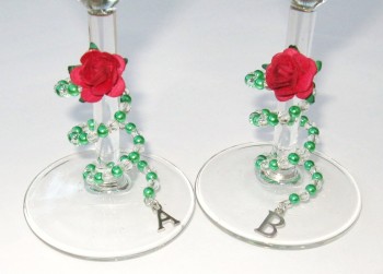 Red Rose & Green Beaded Spiral Wine Glass Charms - CC1356