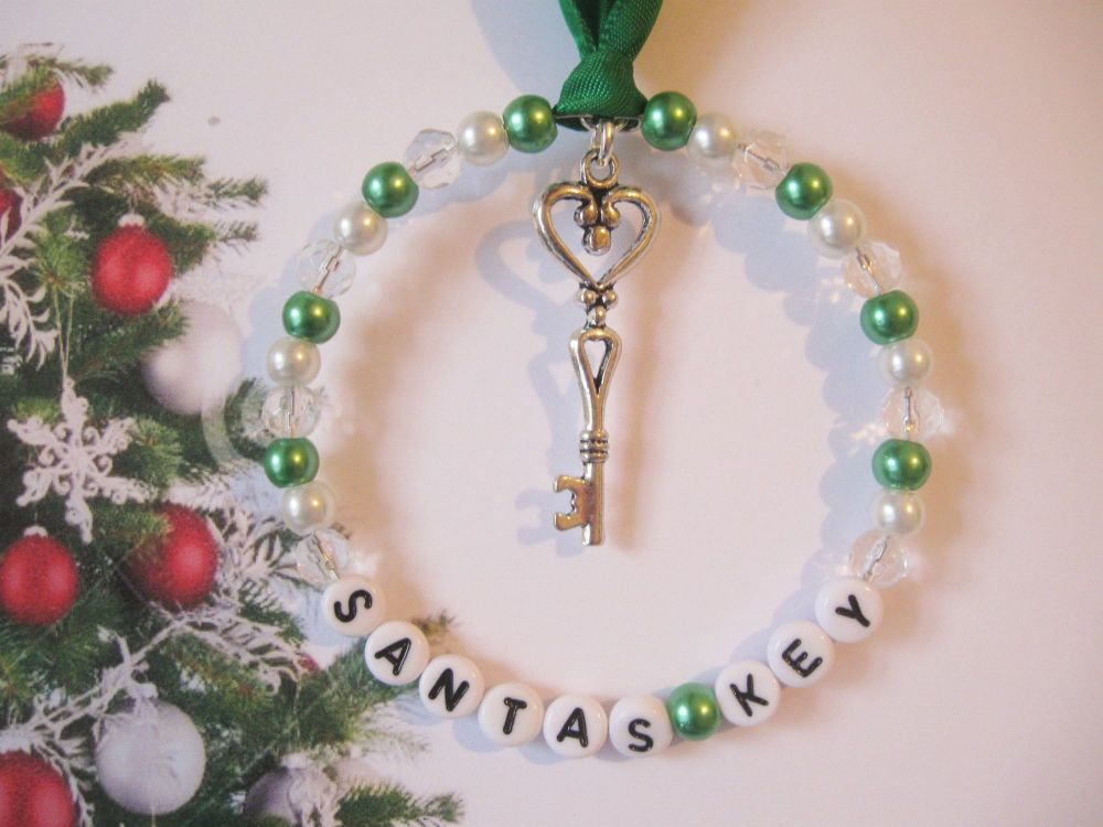 Green Santas Key Door Handle /Tree Decoration - CC1404