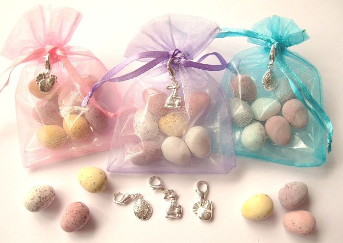 Easter Treats - Mini Eggs and Easter Character Charm - CC1223
