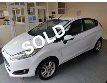 2017 White Fiesta Zetec 5 Dr Hatch 1242cc 29,000 miles
