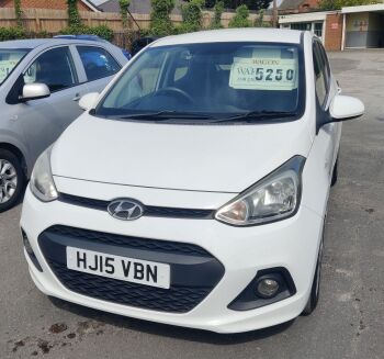 2015 Hyundai 10 SE 5 Dr Hatch - 77,015 Miles 3 Previous Owners